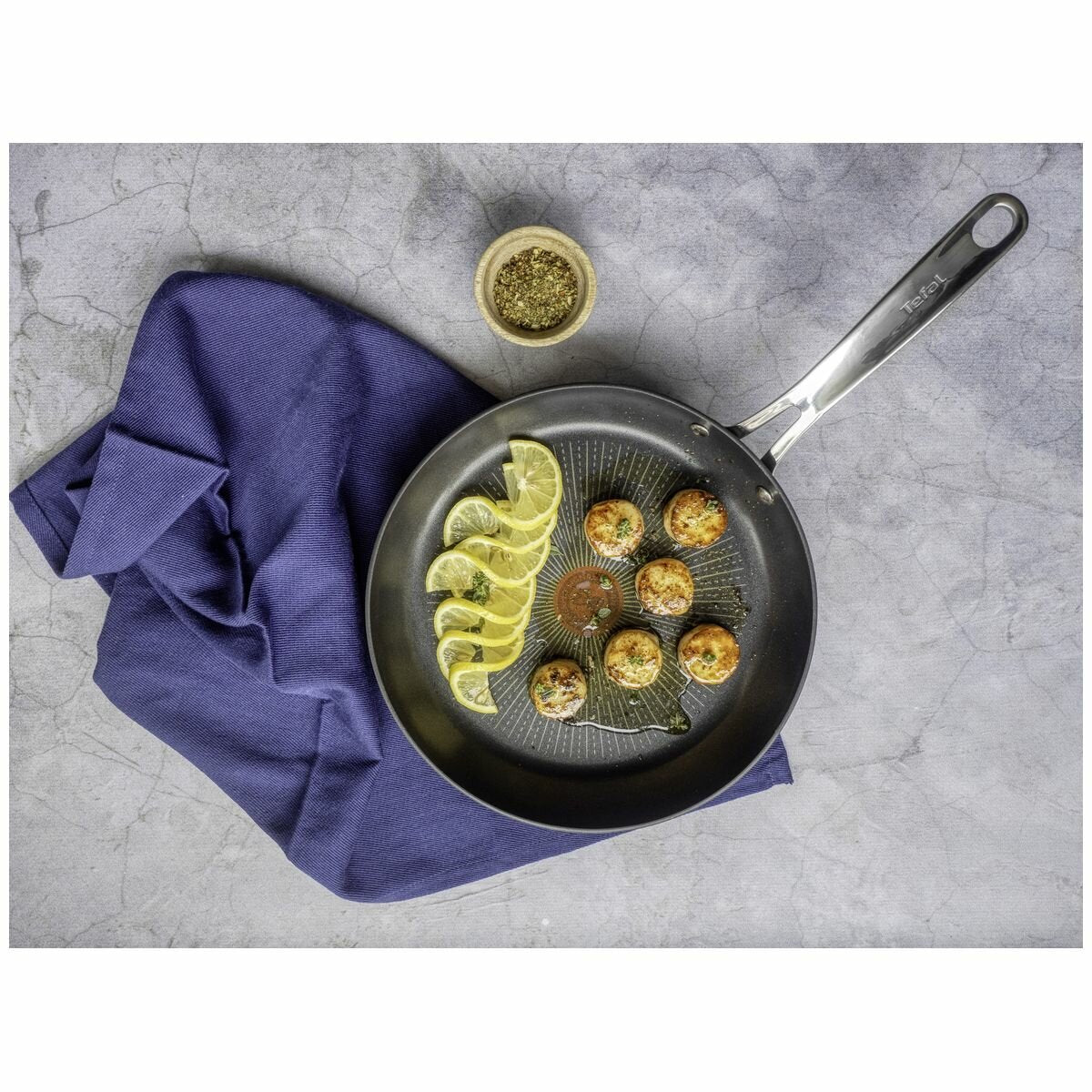 Tefal Unlimited Premium 30cm Non-Stick Frypan - Thermo-Signal Marking, Safe Coating - G2560716