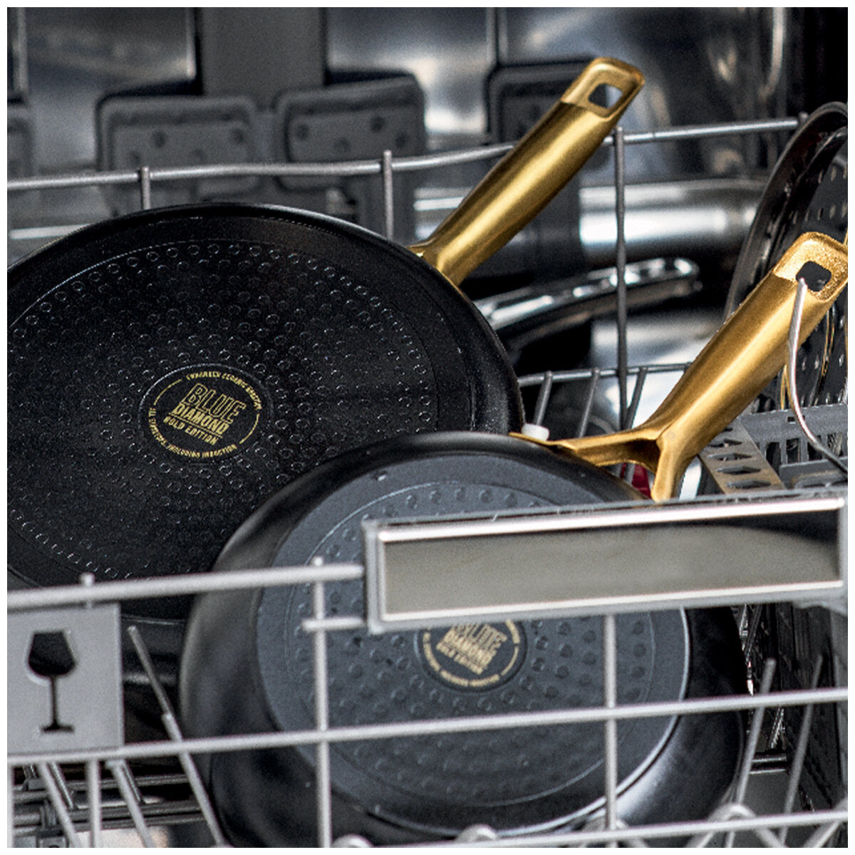 Blue Diamond Family Frypan 34cm - Toxin-Free Ceramic Nonstick Cookware with Diamond-Infused Coating, Oven Safe, Induction Compatible - SuperSaverAU - view 4