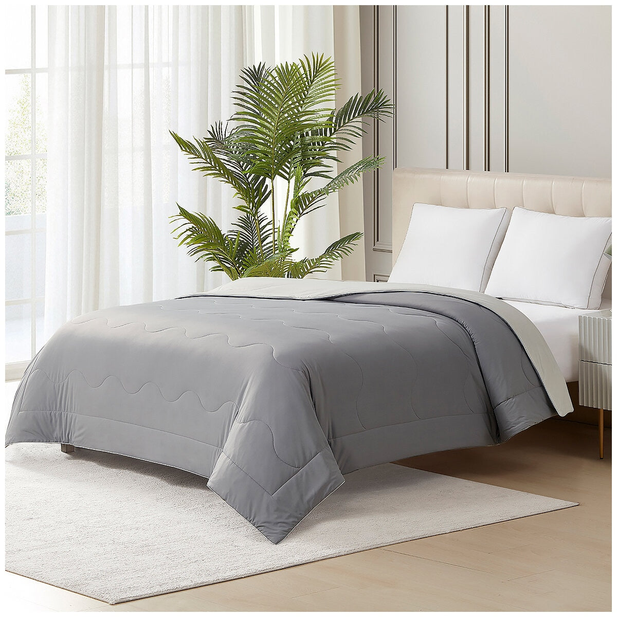 Hotel Grand EternaCool Cooling Comforter Queen Grey 130511 - Lightweight, Cool Touch, Machine Washable