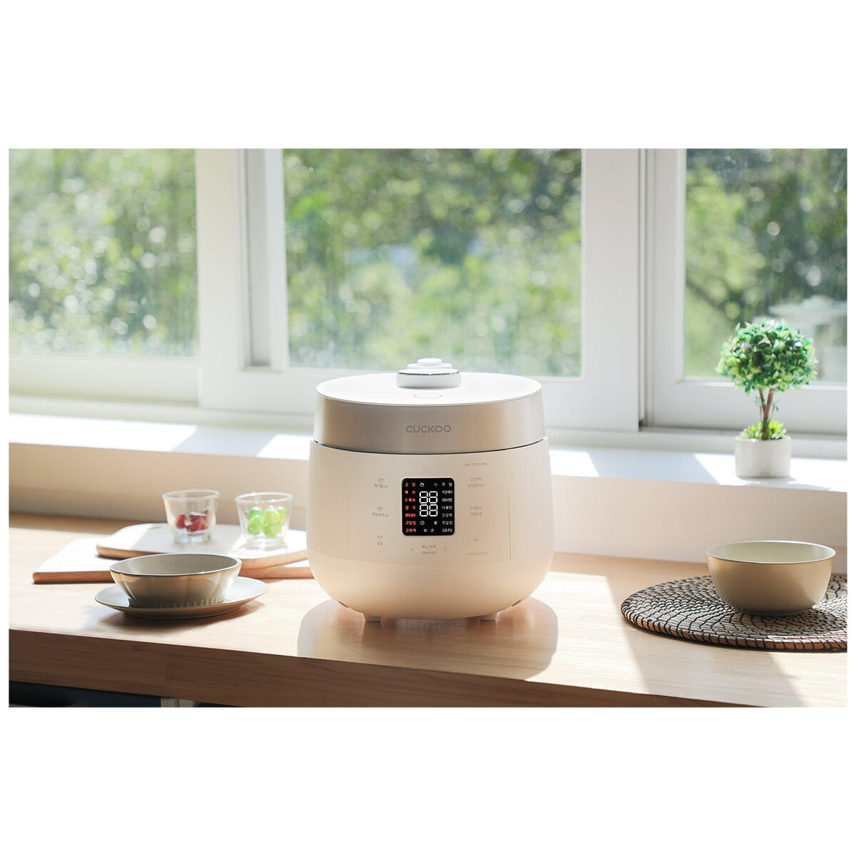Cuckoo 6-Cup Twin Pressure Rice Cooker CRP-ST0609F, 16 Modes, Smart Tech, Non-Stick Pot - SuperSaverAU - view 11