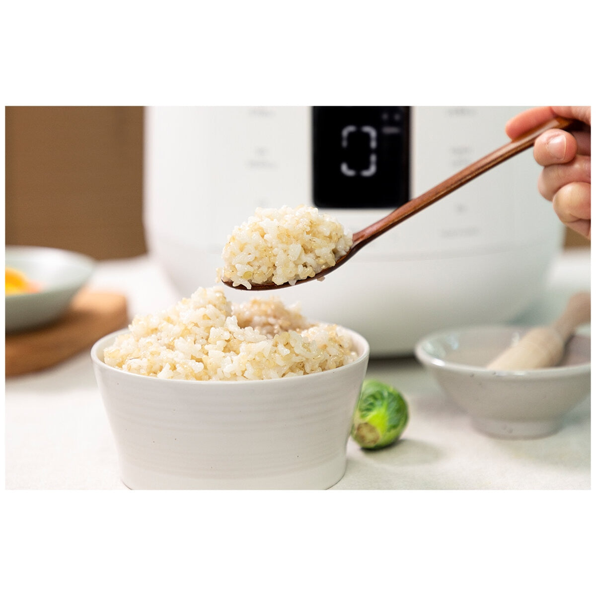 Cuckoo 6-Cup Twin Pressure Rice Cooker CRP-ST0609F, 16 Modes, Smart Tech, Non-Stick Pot - SuperSaverAU - view 7