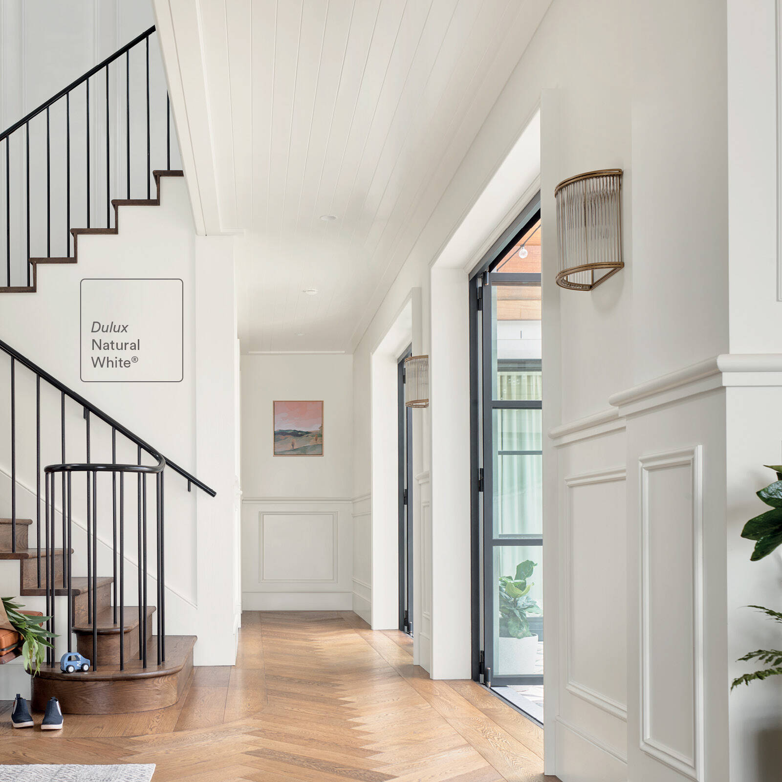 Dulux Wash&Wear Low Sheen Interior Paint Natural White 4L