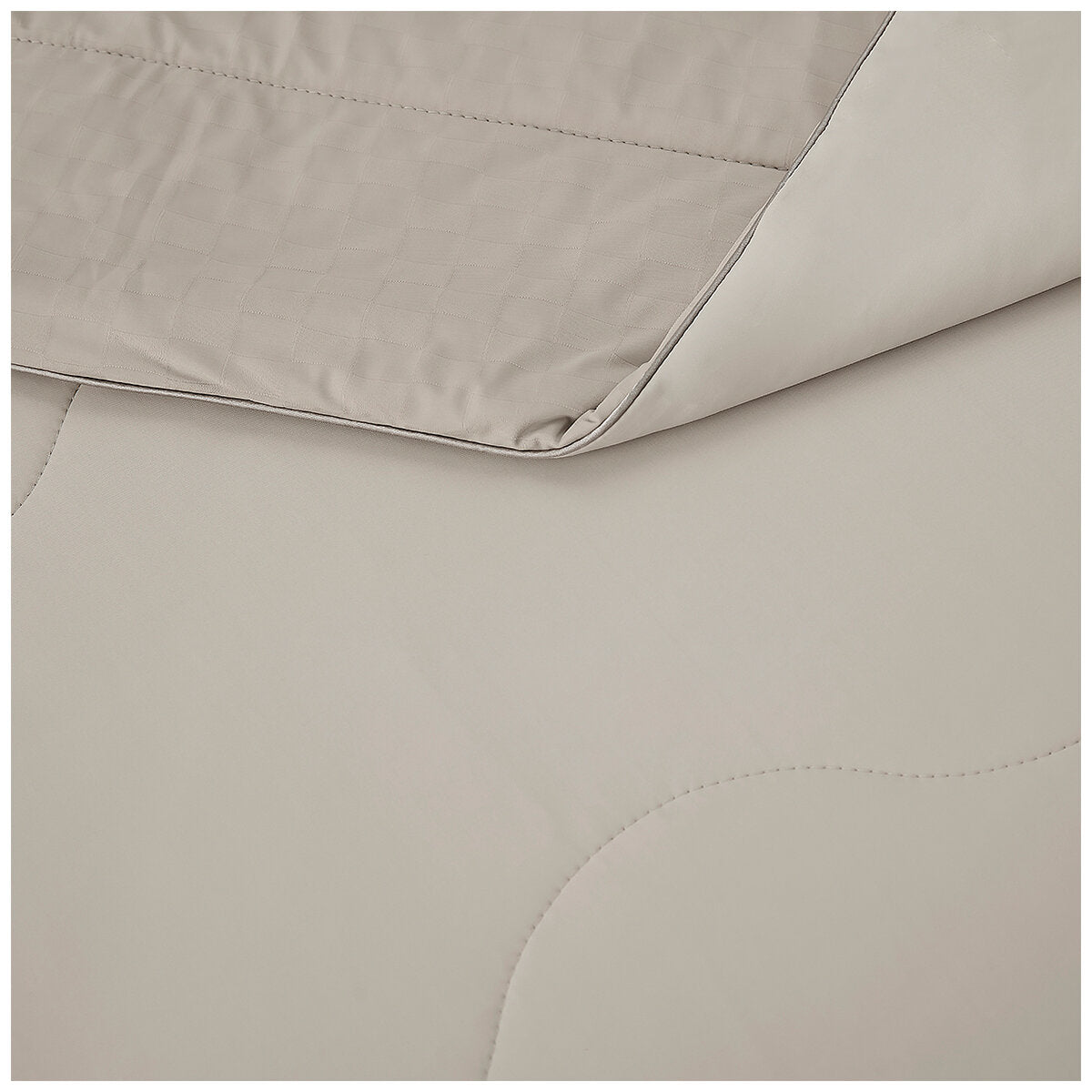 Hotel Grand EternaCool King Single Cooling Comforter, Lightweight, Machine Washable