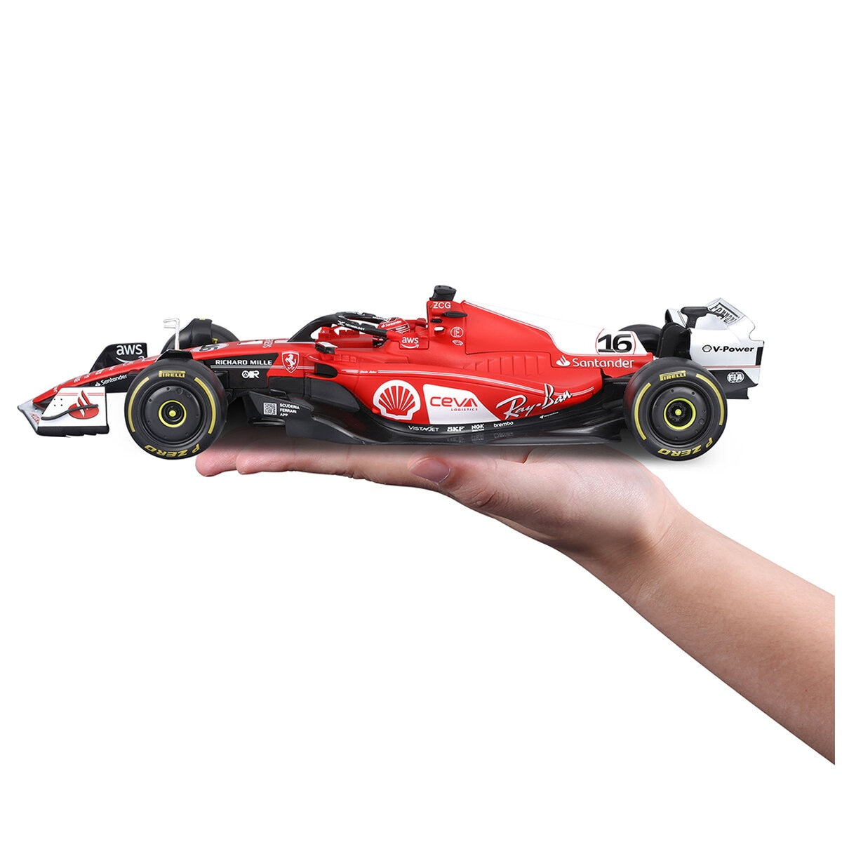 Maisto 1:18 Scale Formula 1 Diecast Car with Authentic Decals and Aerodynamic Design