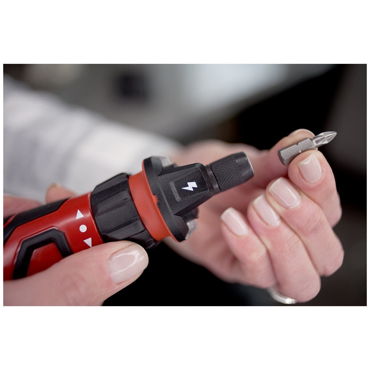 4V SKIL Multi-Tool Screwdriver with Circuit Sensor Technology, USB Charging, LED Light - SuperSaverAU - view 4
