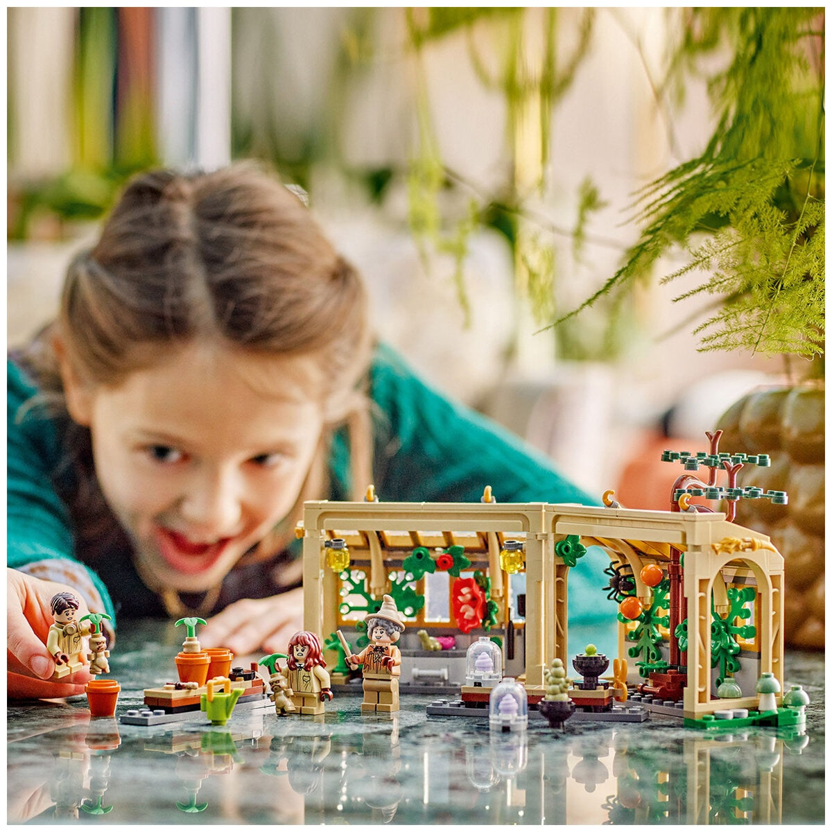 LEGO Harry Potter Herbology Class Set 76445 - Greenhouse, Minifigures, 390 Pieces, Ages 8+