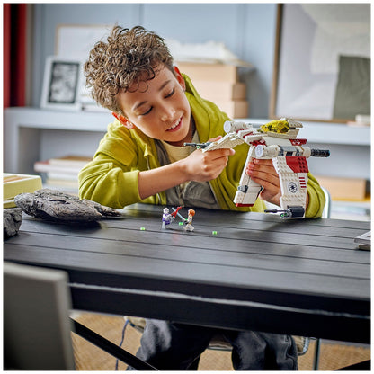 LEGO Star Wars V-19 Torrent Starfighter 75432, 567 Pieces, Clone Wars Minifigures