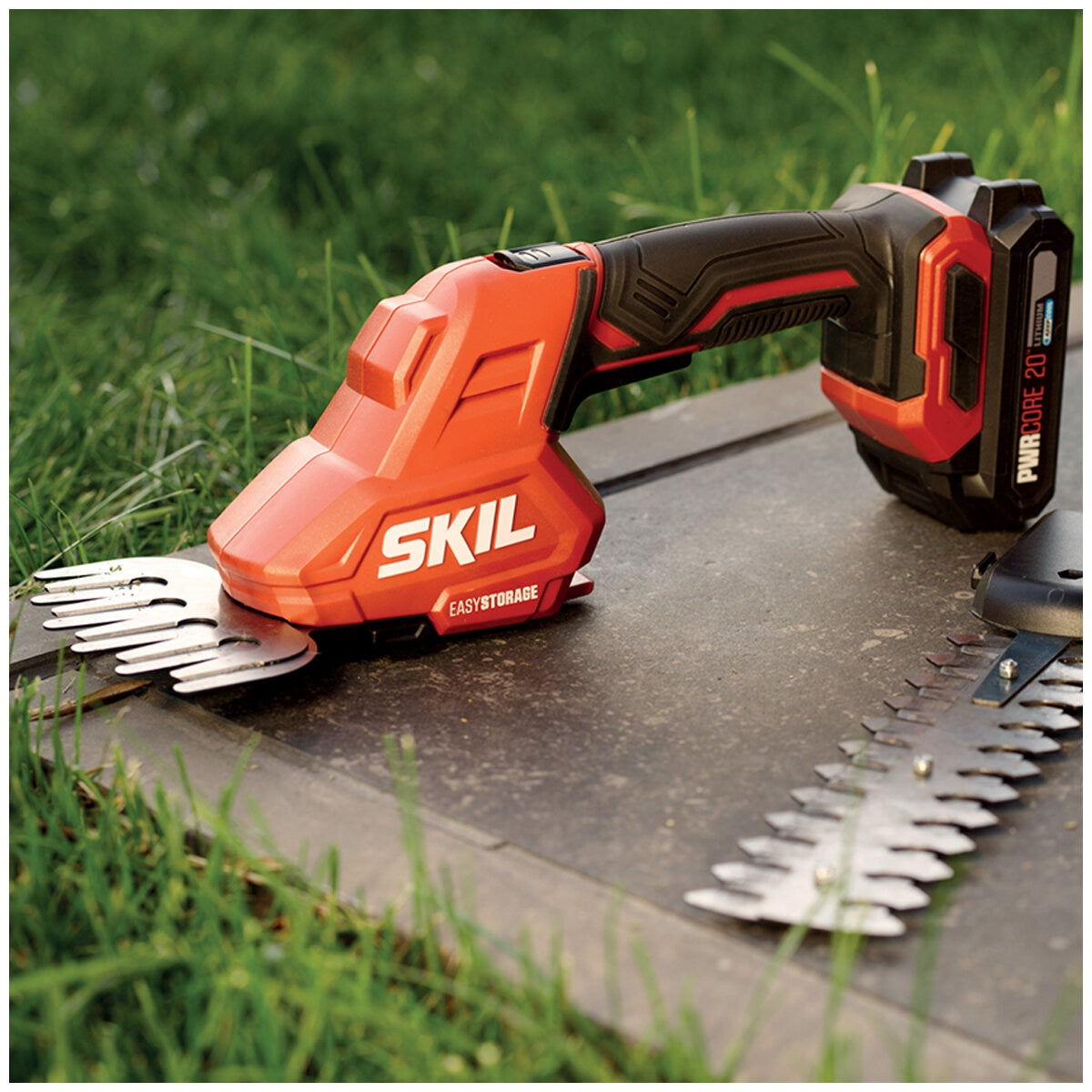 SKIL 20V Grass and Shrub Shear Kit, Lightweight, Tool-less Blade Change, Weather Resistant - SuperSaverAU - view 4