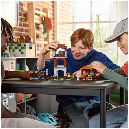 LEGO Minecraft Pillager Outpost & Ravager Set 21278, 665 Pieces, Minifigures & Interactive Features