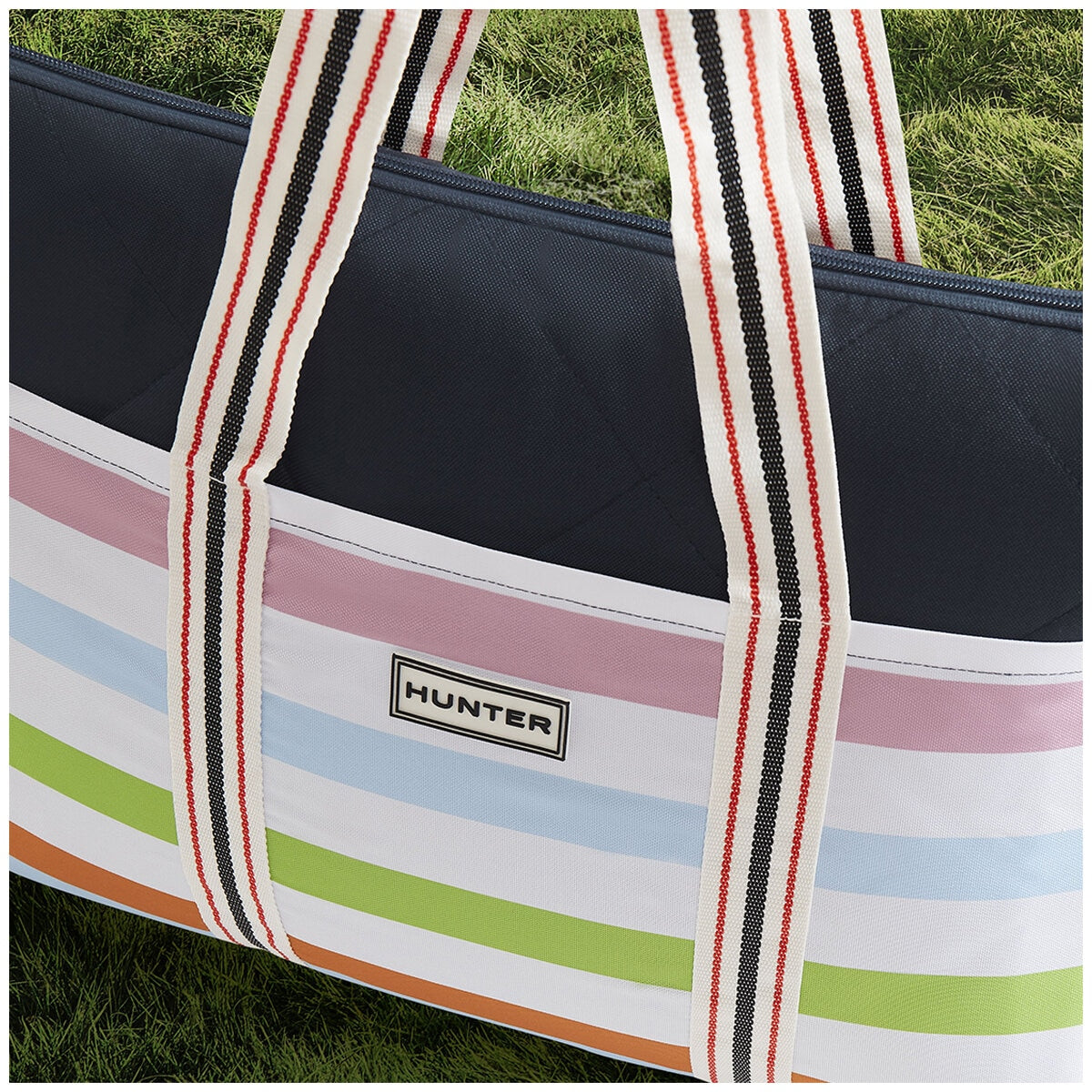 Hunter Outdoor Picnic Blanket Bedford Blue, 152 x 183 cm, Water Resistant, Tent Loops - SuperSaverAU - view 8