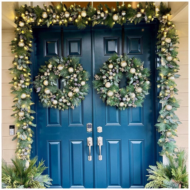 Metallic Decorated Christmas Wreath 762mm, Battery Operated with 6 Hour Timer — image 2