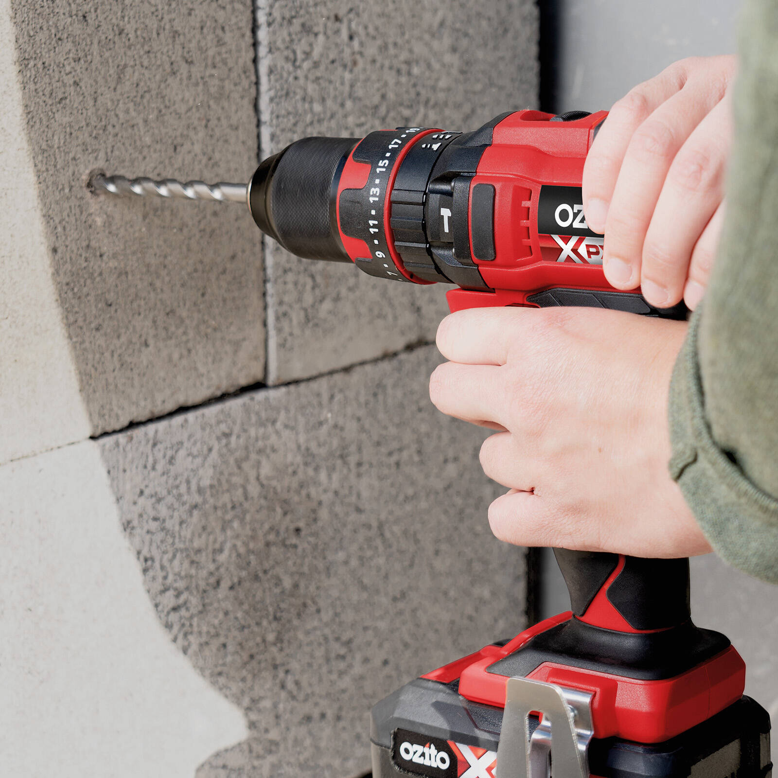 Ozito PXC 18V Cordless Hammer Drill Kit PXHDK-250