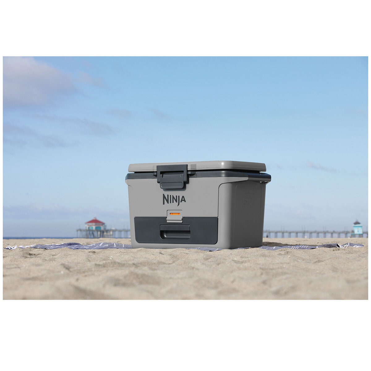 Ninja 47L FrostVault Hard Cooler with Dry Zone - Slate Grey, Lockable Lid, Fits 80 Cans - FB151GY