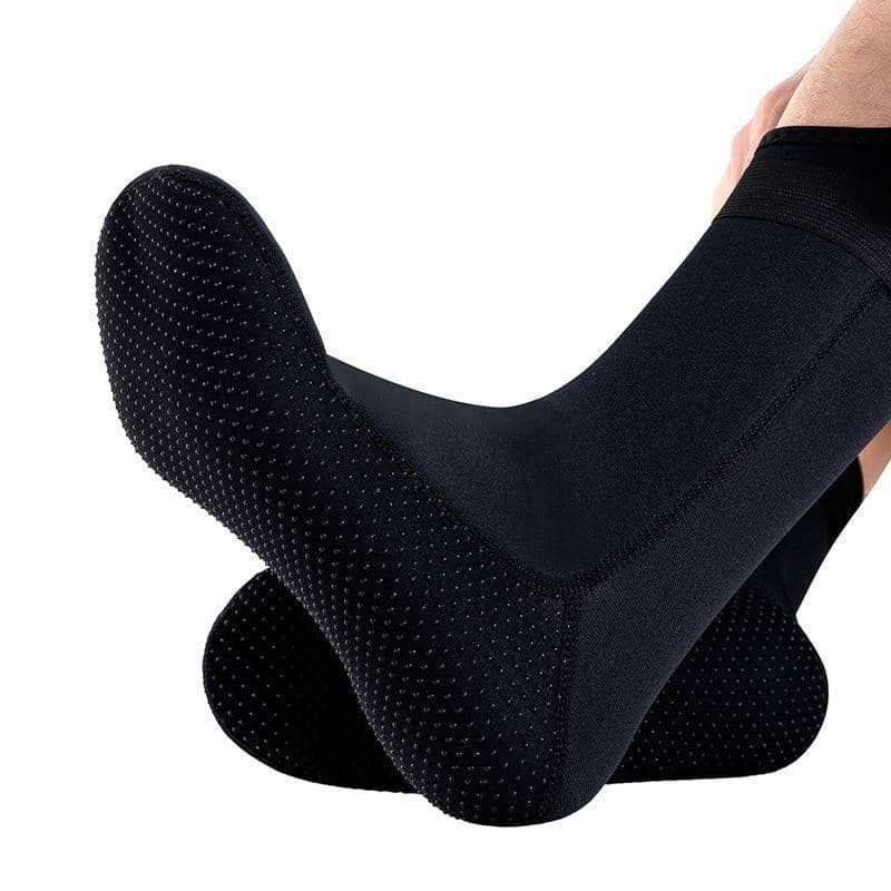 3mm Neoprene Wetsuit Socks - Black, Size L (AU 10-11, Foot 24-24.5cm) - view 3