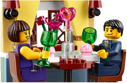 LEGO 40120 Valentine's Day Dinner Set with Minifigures