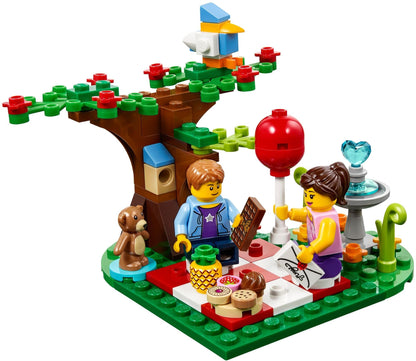 LEGO 40236 Valentine's Romantic Picnic Set