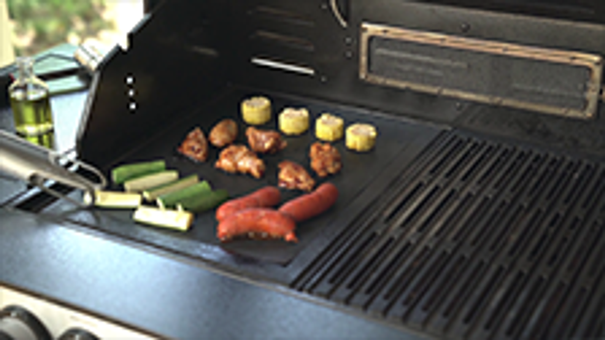 Matador Non Stick Hotplate Liner - 33cm x 40cm - PTFE - Reusable - SuperSaverAU - view 3