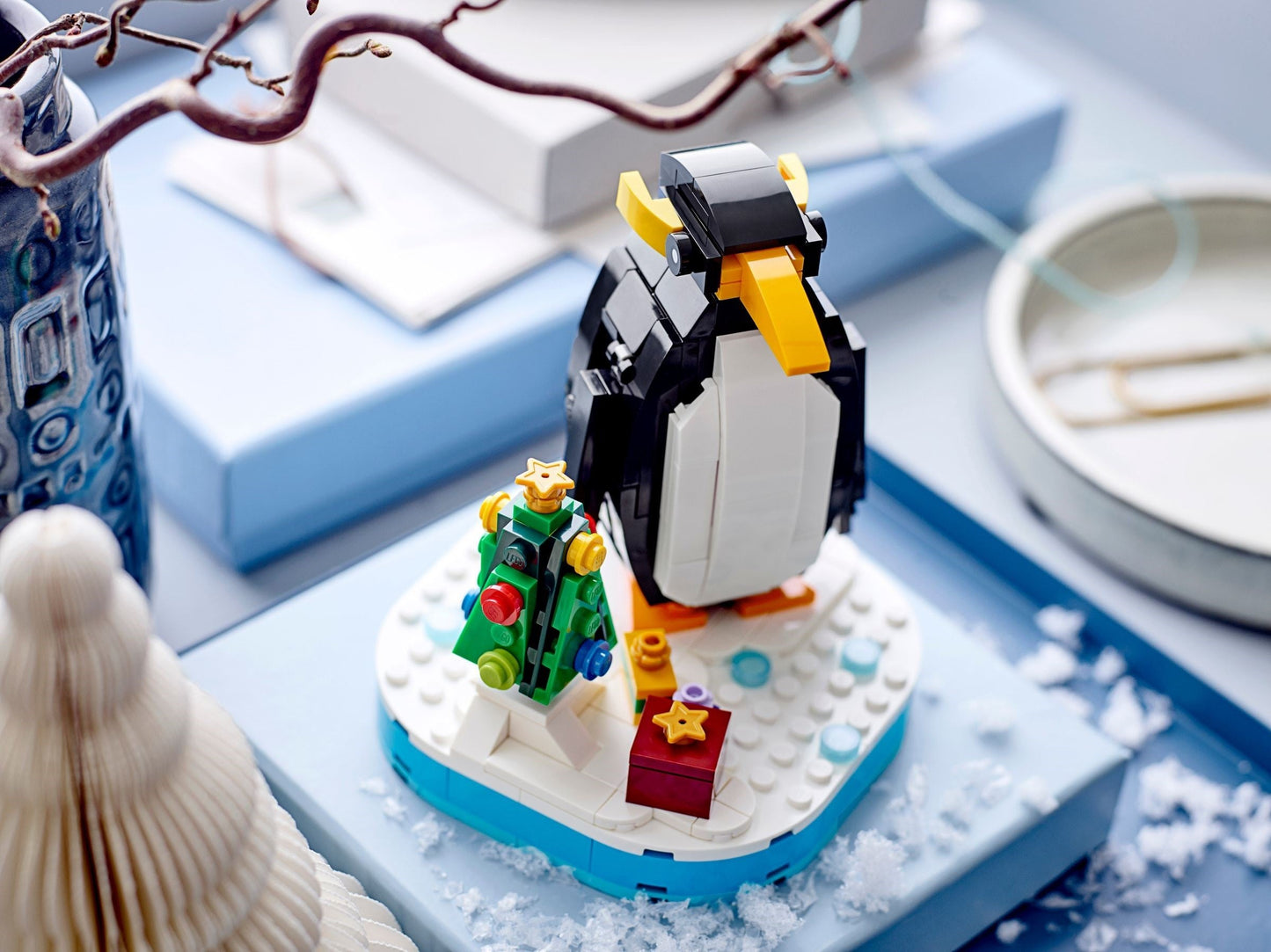 LEGO 40498 Christmas Penguin- Auzzi Store