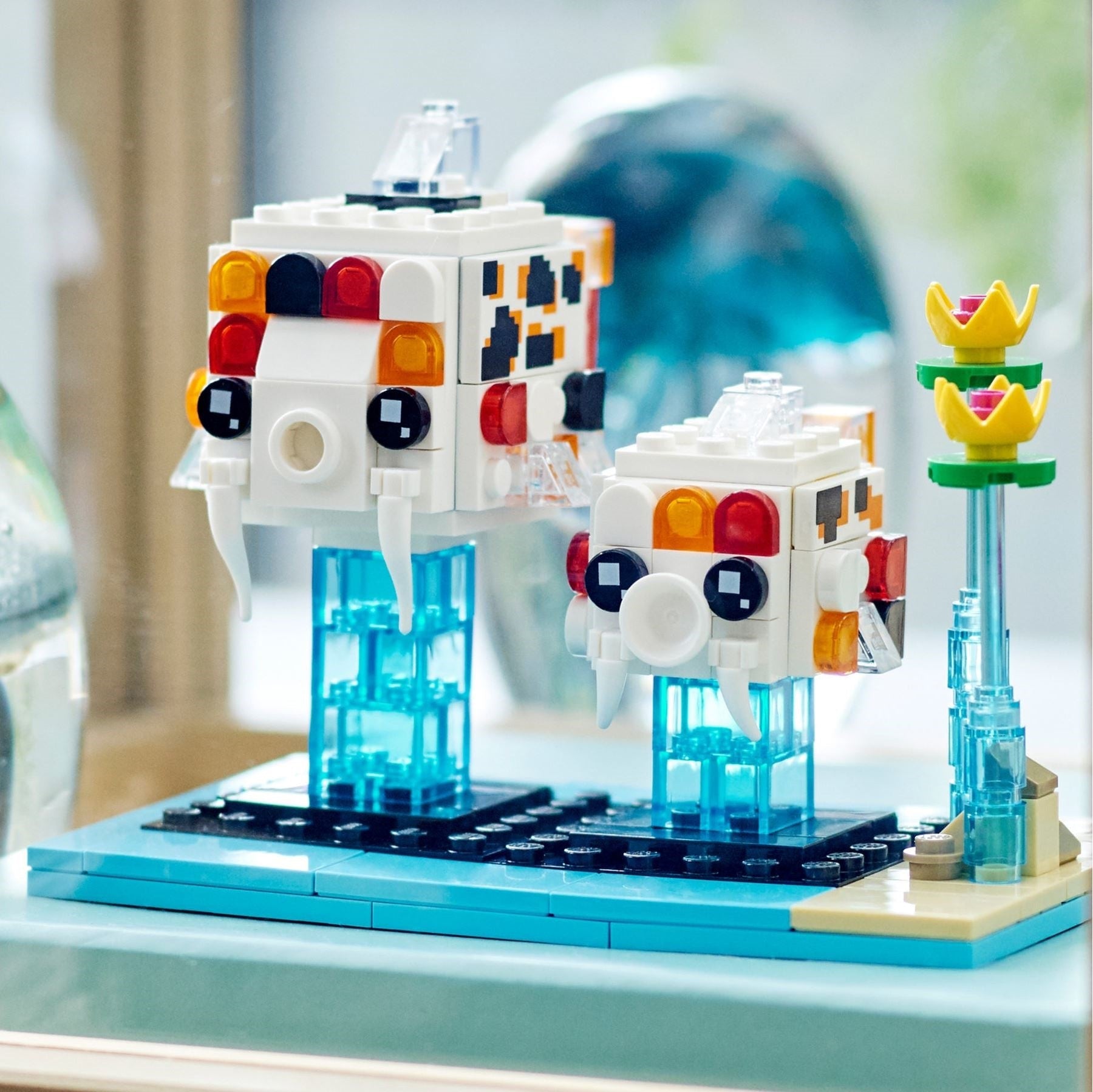LEGO 40545 BrickHeadz Koi Fish - Buildable Pet Set - SuperSaverAU - view 7