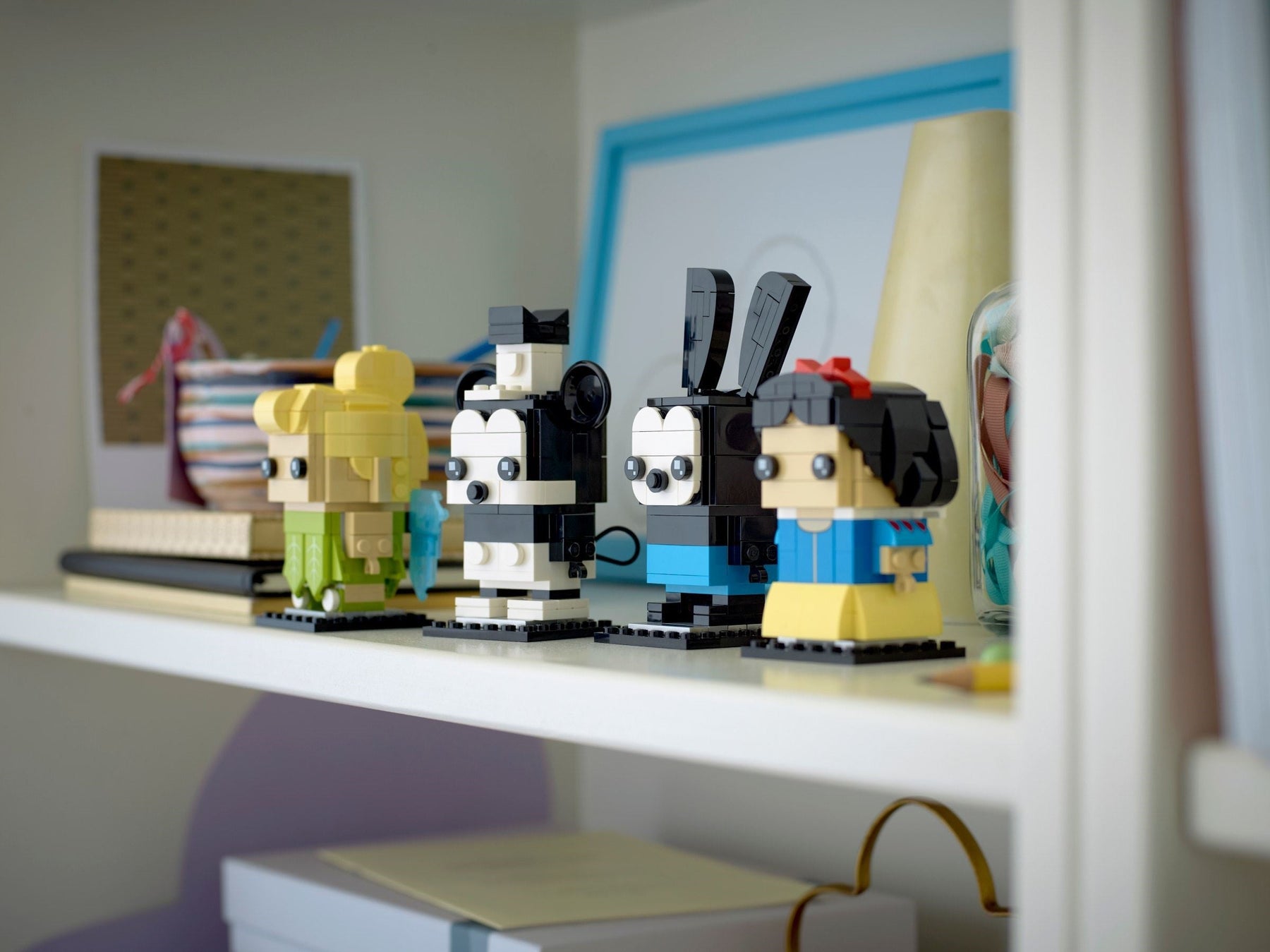 Lego BRICKHEADZ Disney Oswald Mickey Snow White Tinkerbell (40622) - SuperSaverAU - view 5