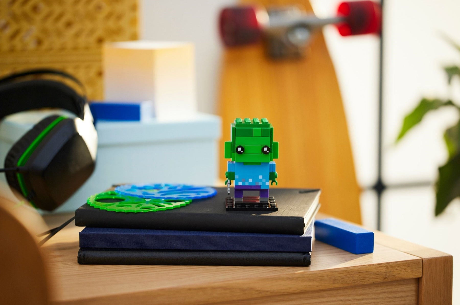 LEGO BrickHeadz Zombie 40626 - SuperSaverAU - view 5