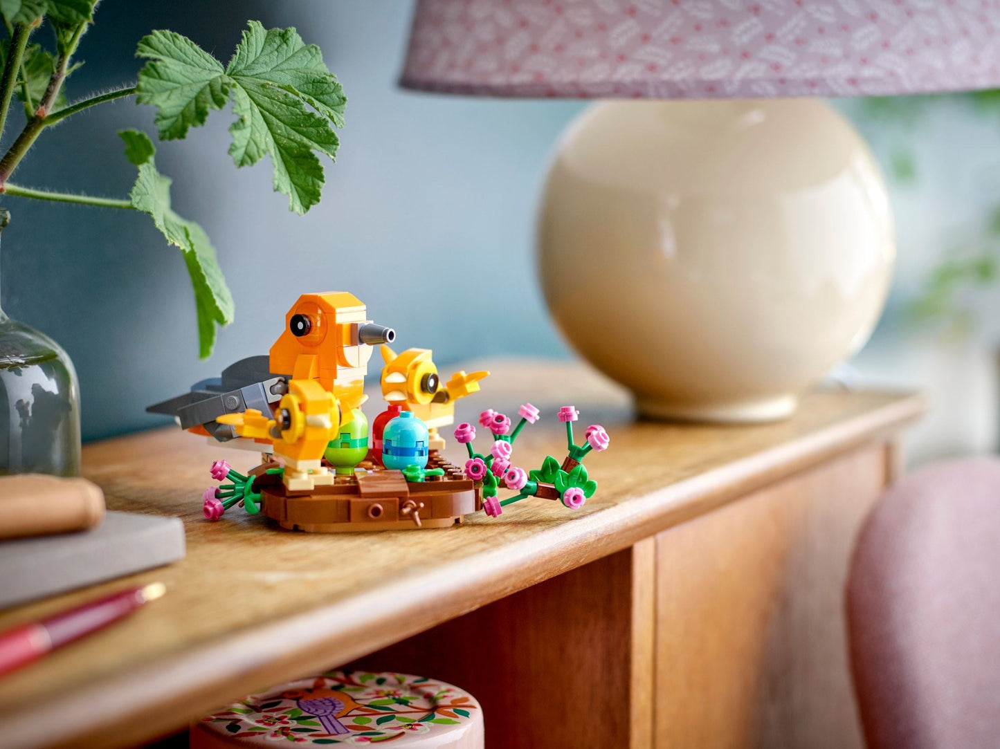 LEGO 40639 Bird’s Nest – Springtime Animal Display Model