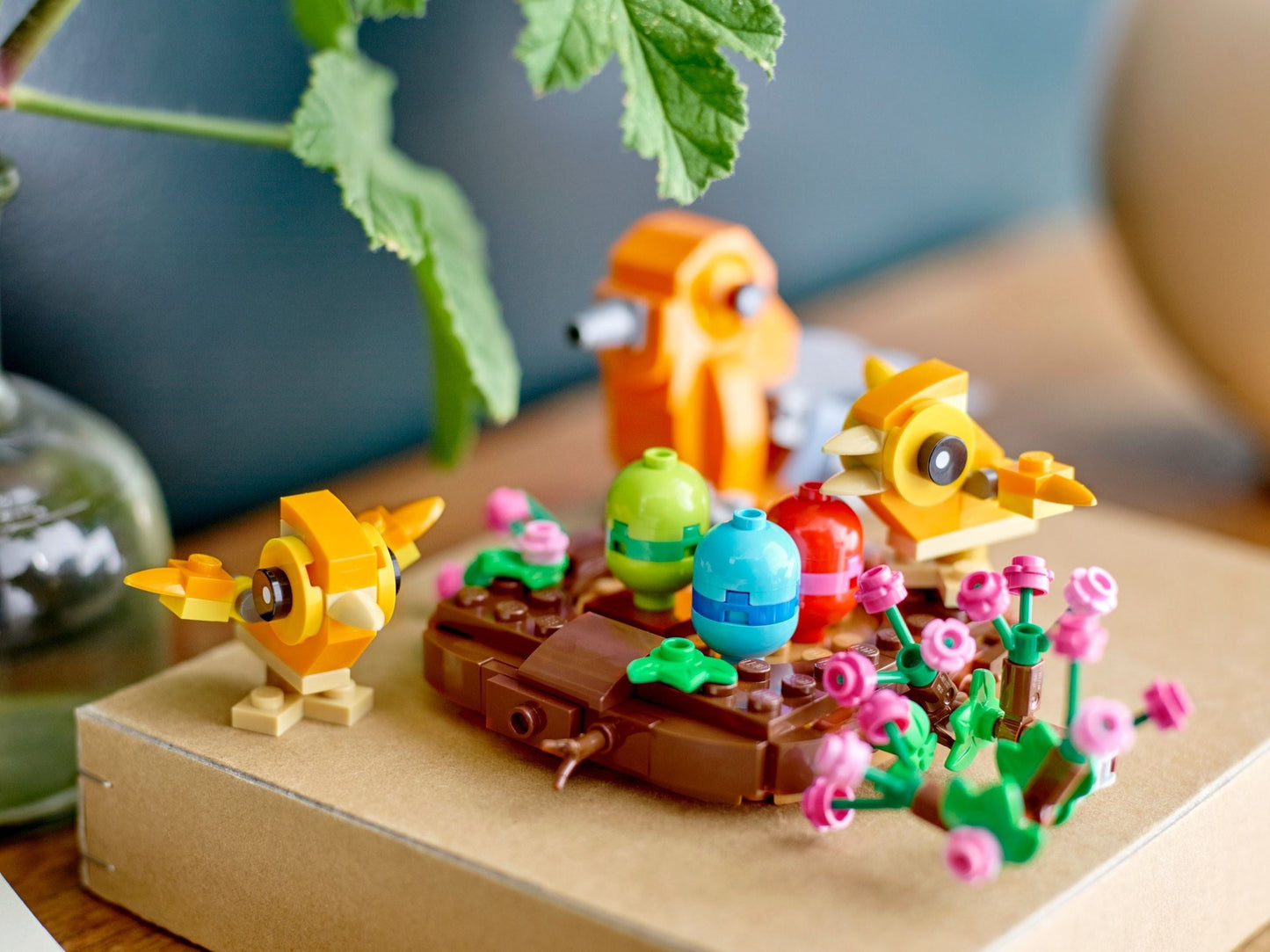 LEGO 40639 Bird’s Nest – Springtime Animal Display Model