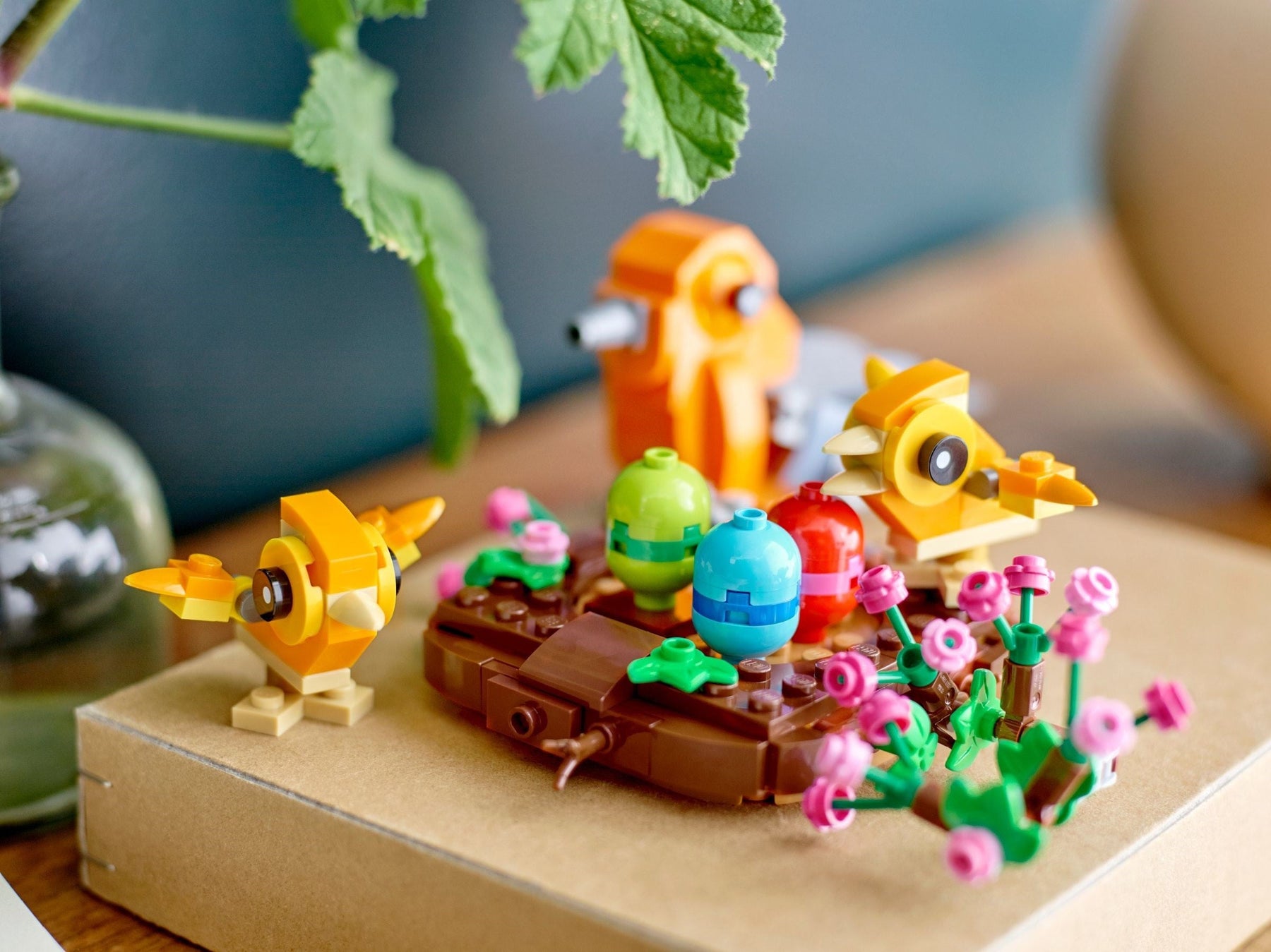 LEGO 40639 Bird’s Nest – Springtime Animal Display Model - SuperSaverAU - view 4
