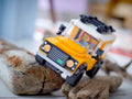 LEGO 40650 Land Rover Classic Defender – Iconic Off-Road Adventure Playset - SuperSaverAU - view 4