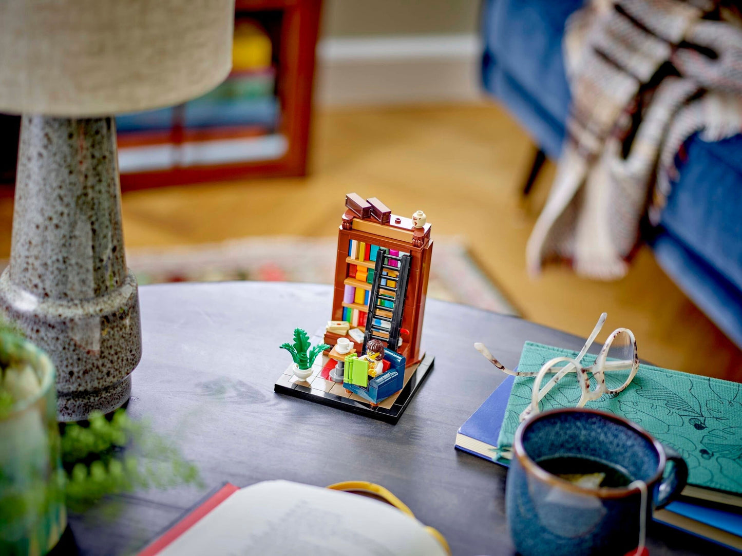 LEGO Ideas 40698 Books Are My Passion GWP