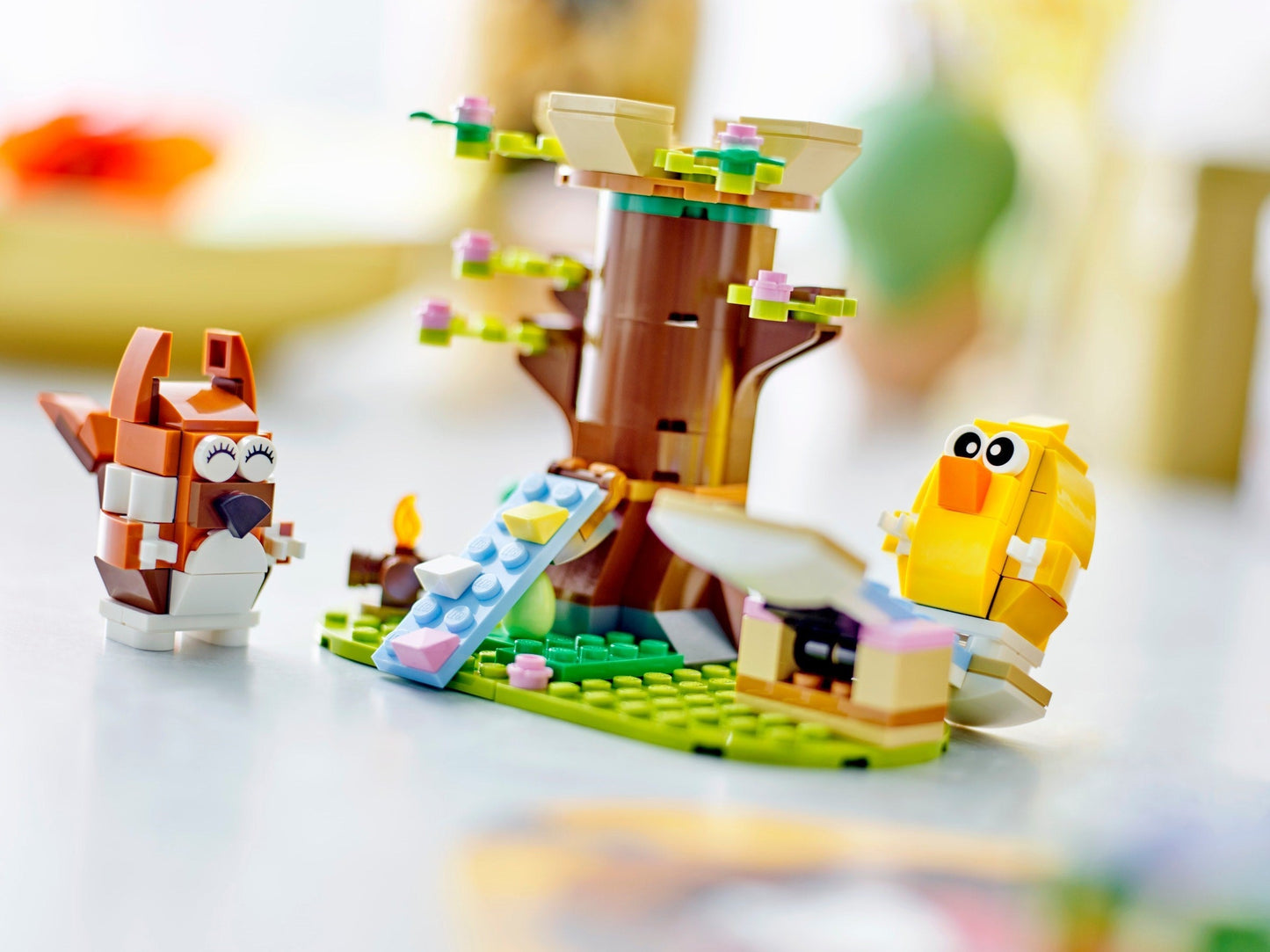 LEGO 40709 Spring Animal Playground - Easter Theme