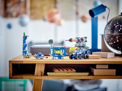 LEGO Space Micro Rocket Launchpad Set 40711