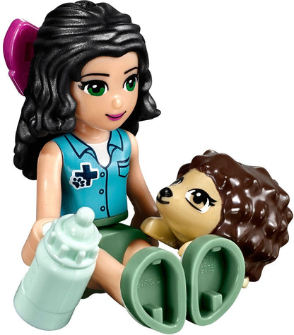 LEGO 41086 Vet Ambulance Rescue: Emma & Hedgehog