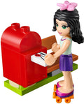 LEGO 41098 Emma's Tourist Kiosk: Heartlake City Vacation Fun - SuperSaverAU - view 4