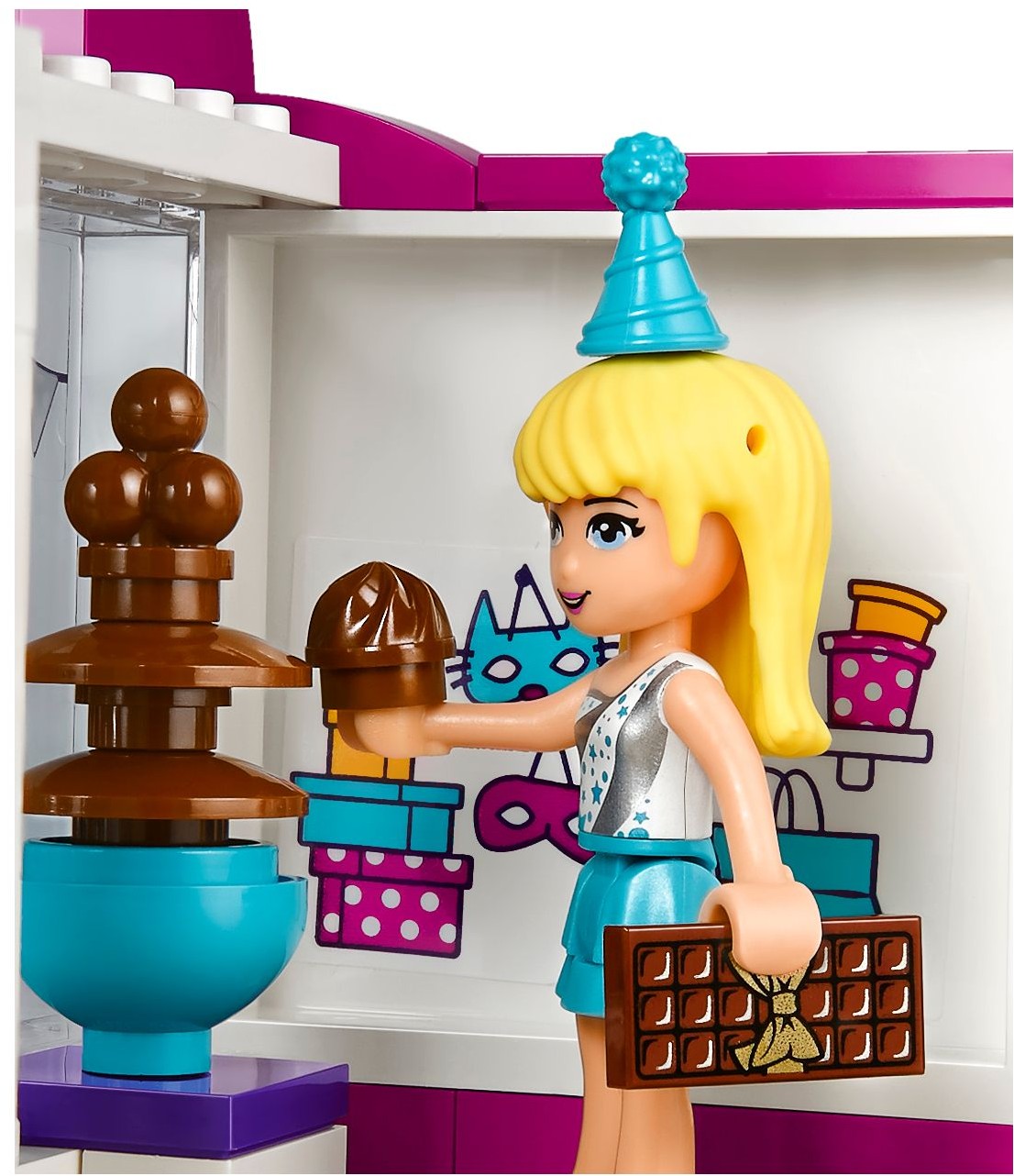 LEGO 41132 Heartlake Party Shop: Balloons, Gifts & Fun!