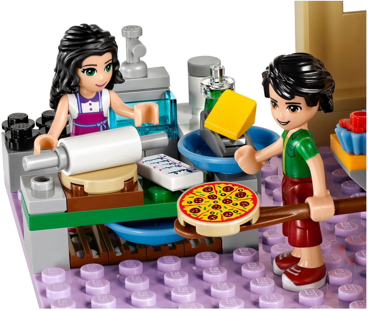 LEGO 41311 Heartlake Pizzeria: Build, Bake & Serve Pizza!