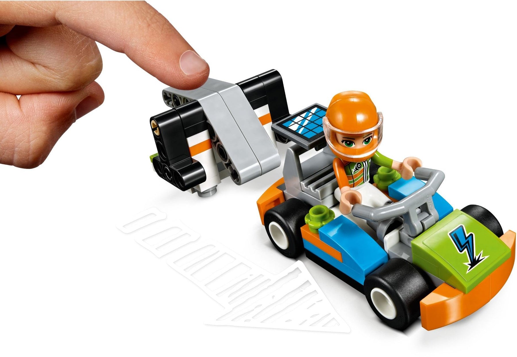 LEGO 41350 Friends Heartlake City Car Wash Playset - SuperSaverAU - view 3