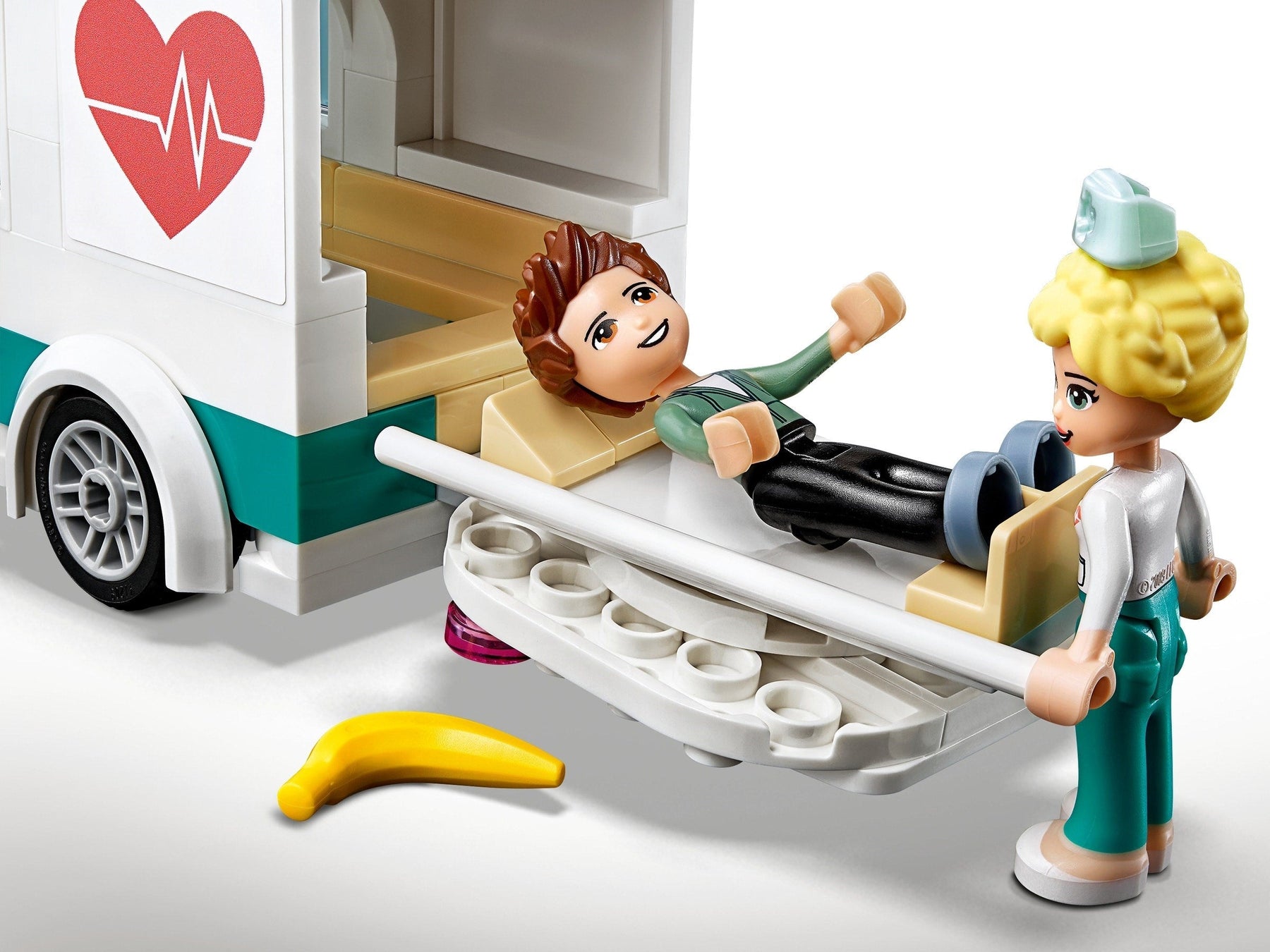 LEGO 41394 Heartlake City Hospital Ambulance Rescue Playset - SuperSaverAU - view 7