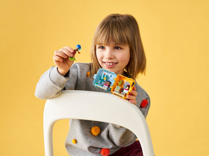 LEGO 41410 Andrea's Summer Play Cube: Portable Marine Fun