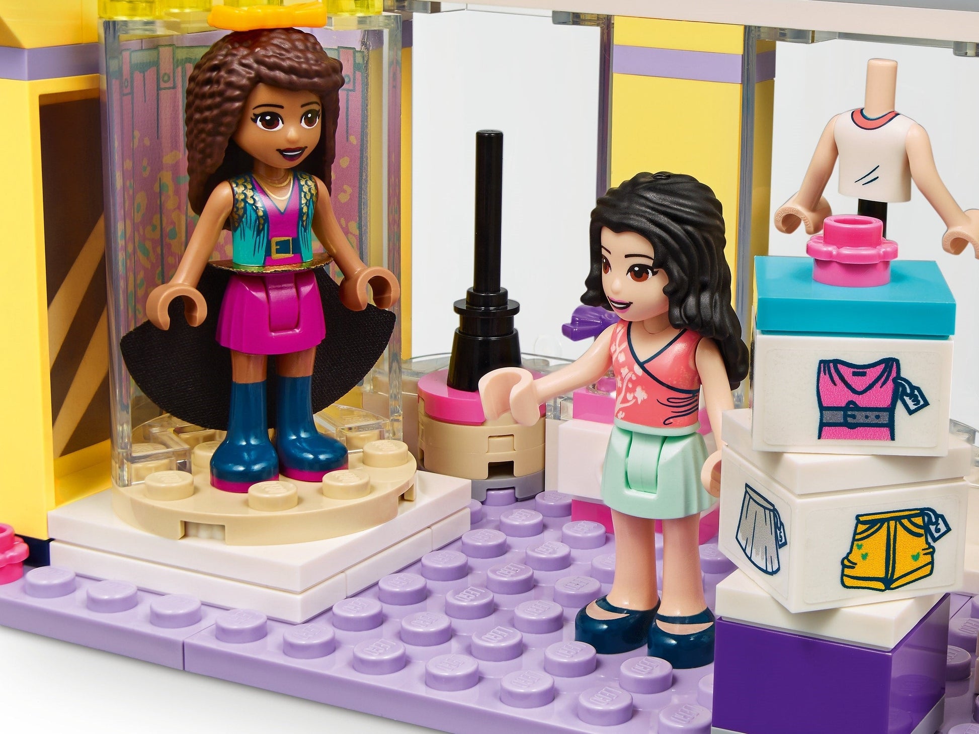 LEGO Friends 41427 Emma's Fashion Shop- Auzzi Store