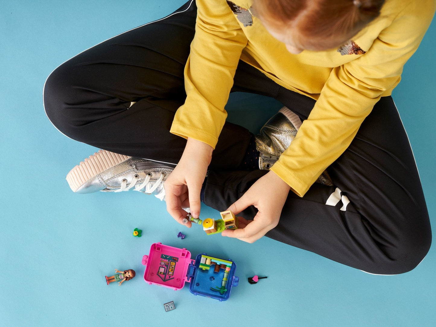 LEGO 41436 Olivia's Jungle Play Cube: Portable Wildlife Adventure