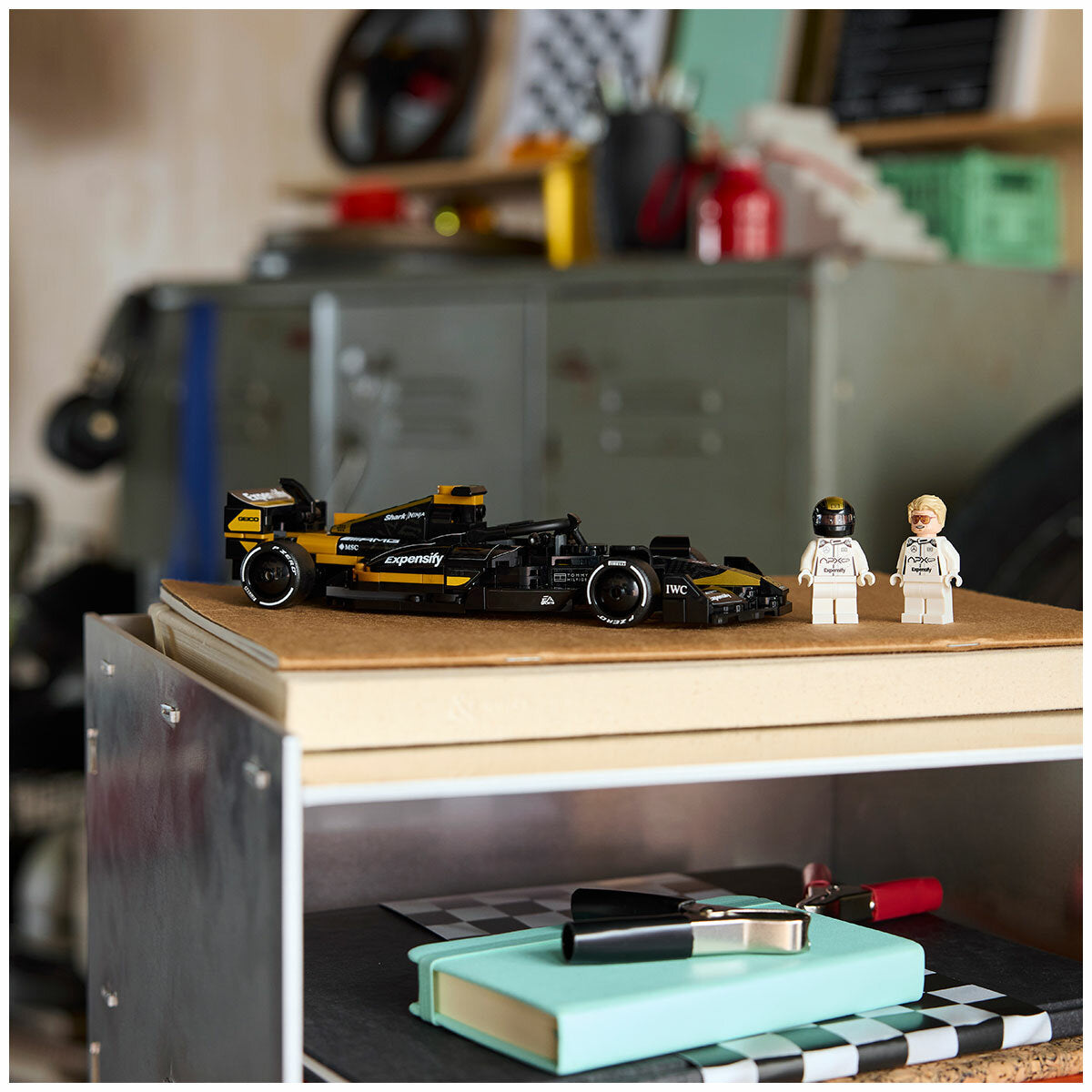 LEGO Speed Champions APXGP Team Race Car From F1 The Movie 77252