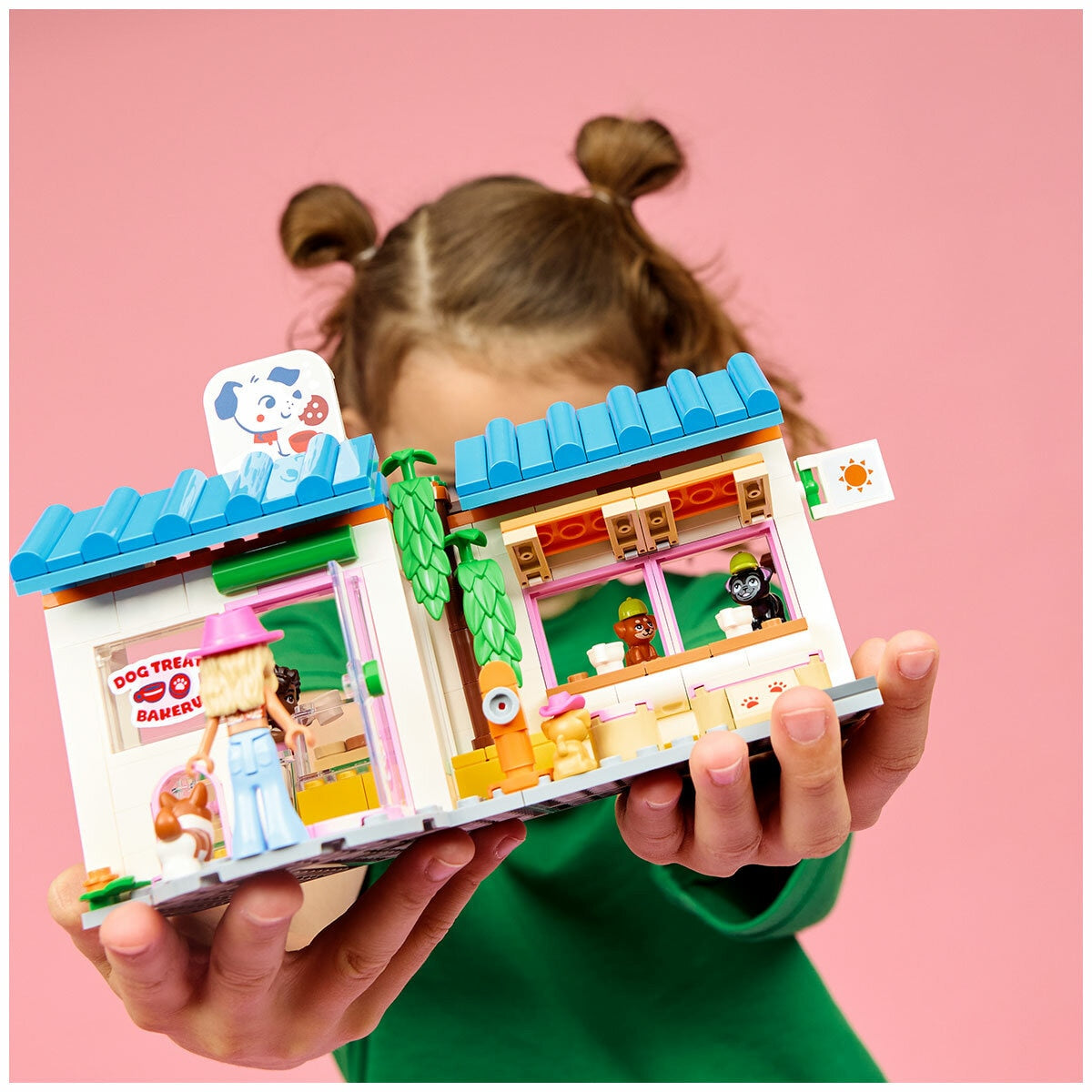 LEGO Friends Dog Treats Bakery 42677