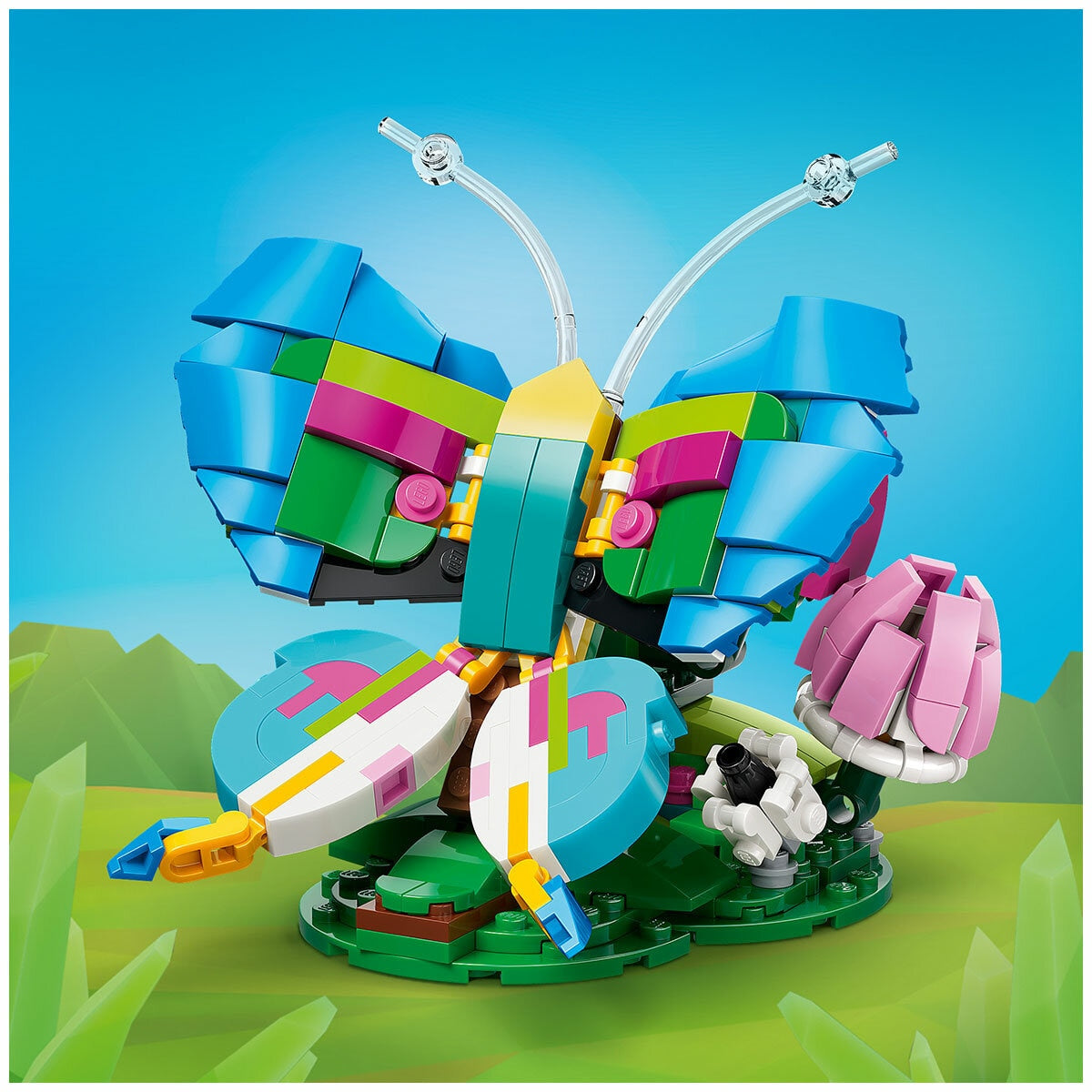 LEGO Creator 3 In 1 Wild Animals: Colourful Hummingbird 31384