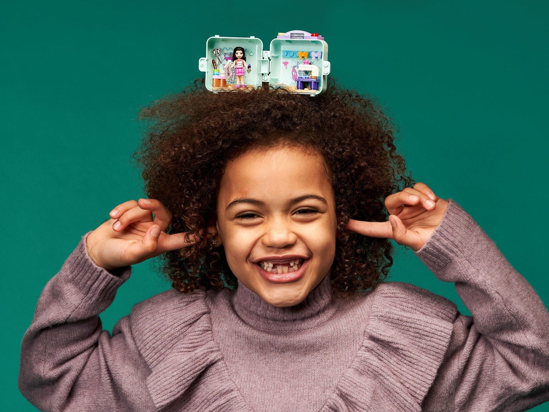 LEGO 41668 Emma's Fashion Cube: Portable Sewing Toy for Kids - SuperSaverAU - view 7
