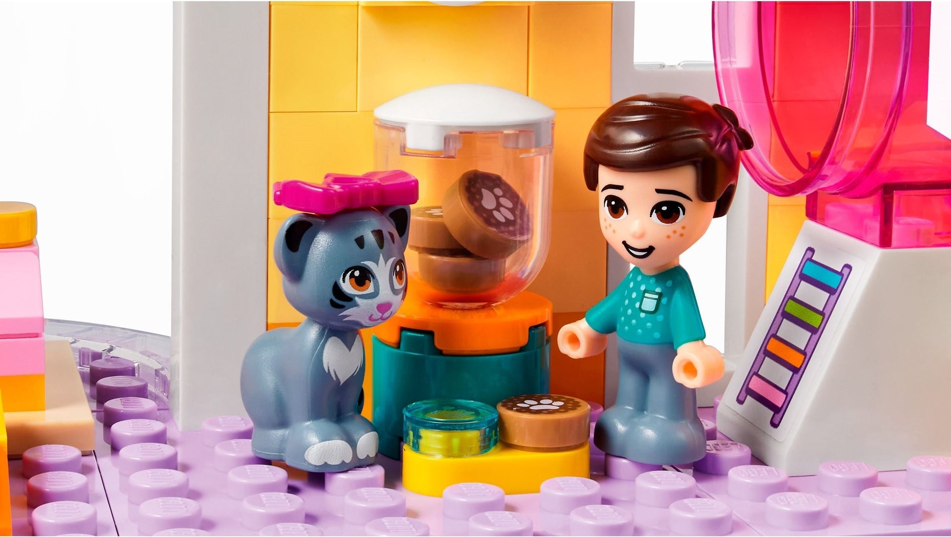 LEGO Friends 41718 Pet Day-Care Center- Auzzi Store