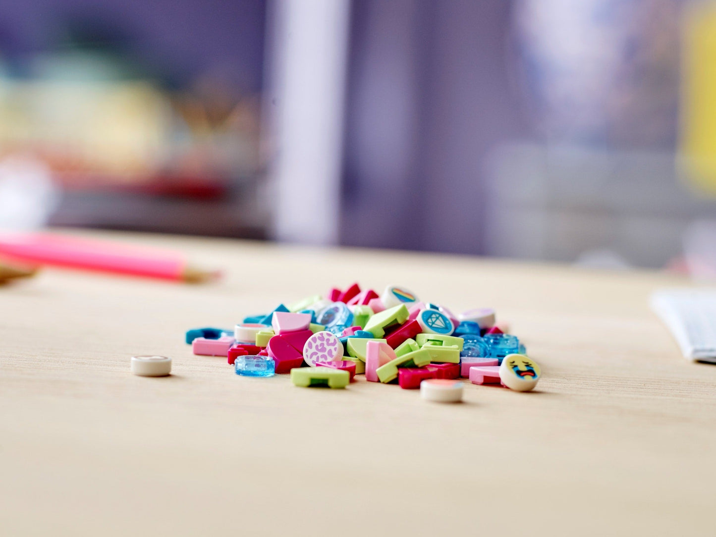 LEGO 41908 Extra DOTS - Series 1: Add Tiles & Boost Creativity