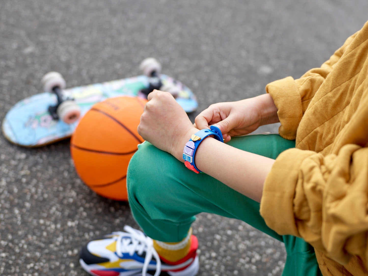 LEGO 41911 Go Team! Bracelet - Customizable Kids' Sports Jewelry