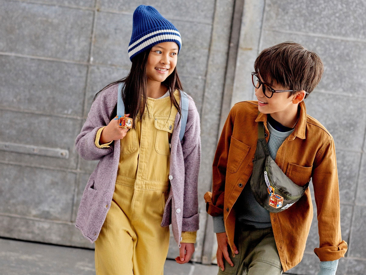 LEGO 41927 Bag Tag Dog - Customizable & Fun DIY Craft Kit