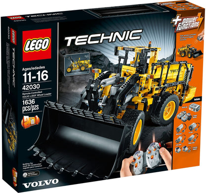 LEGO 42030 Volvo L350F Wheel Loader - Technic RC Set